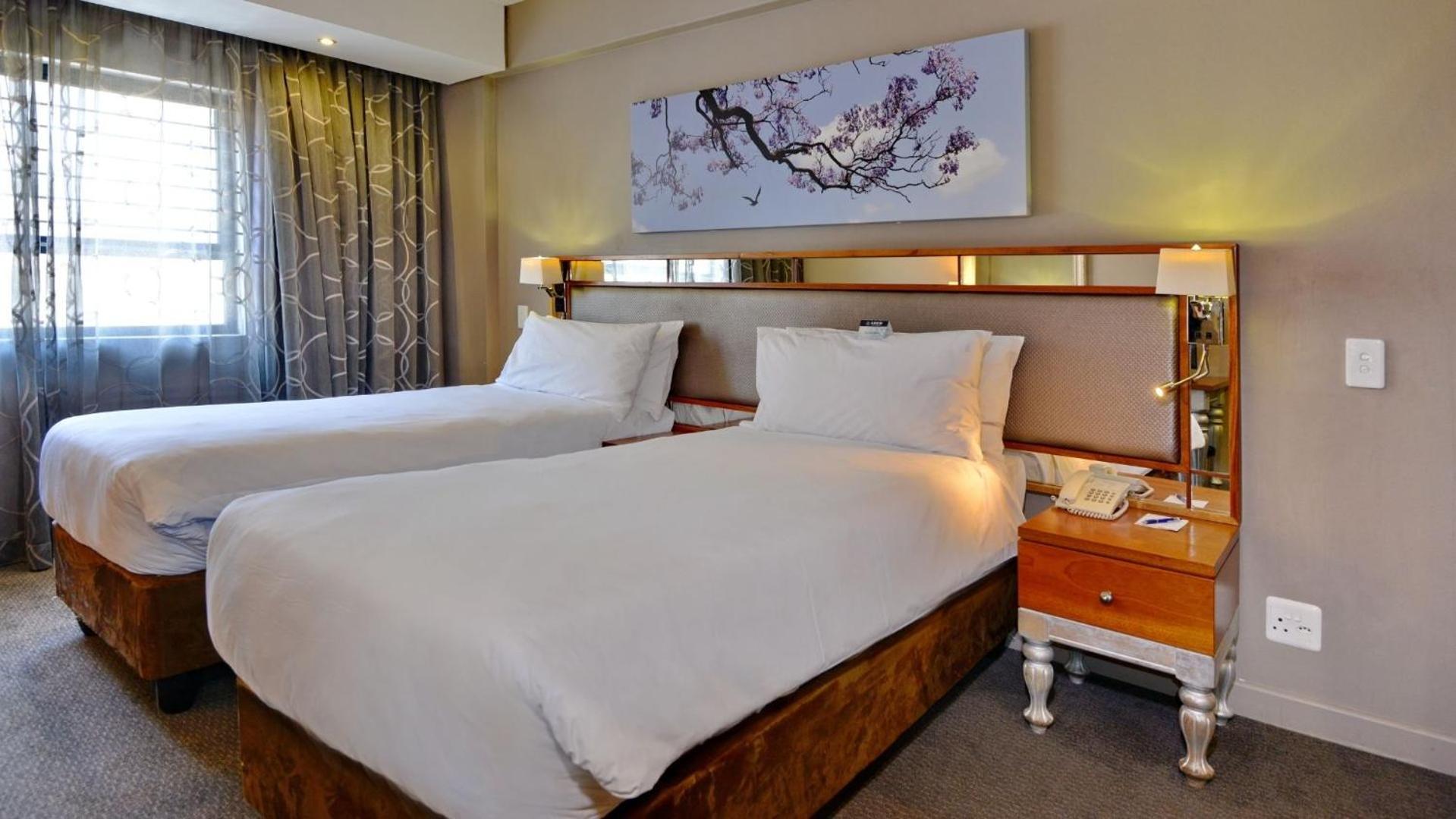 Anew Hotel Hatfield Pretoria Exterior foto